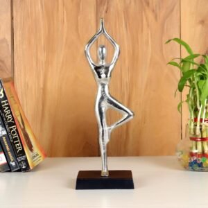 Decor Figurine