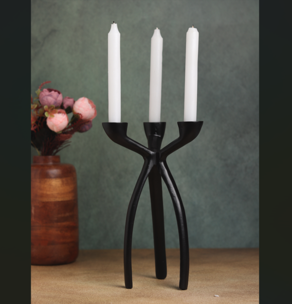 Candle holder