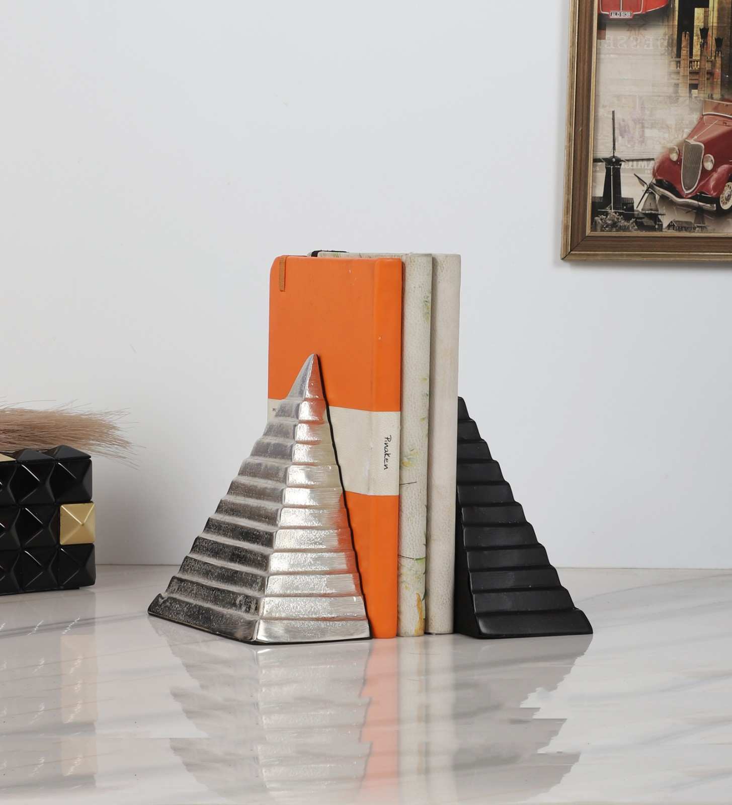 Pyramidon Bookend Silver & Black