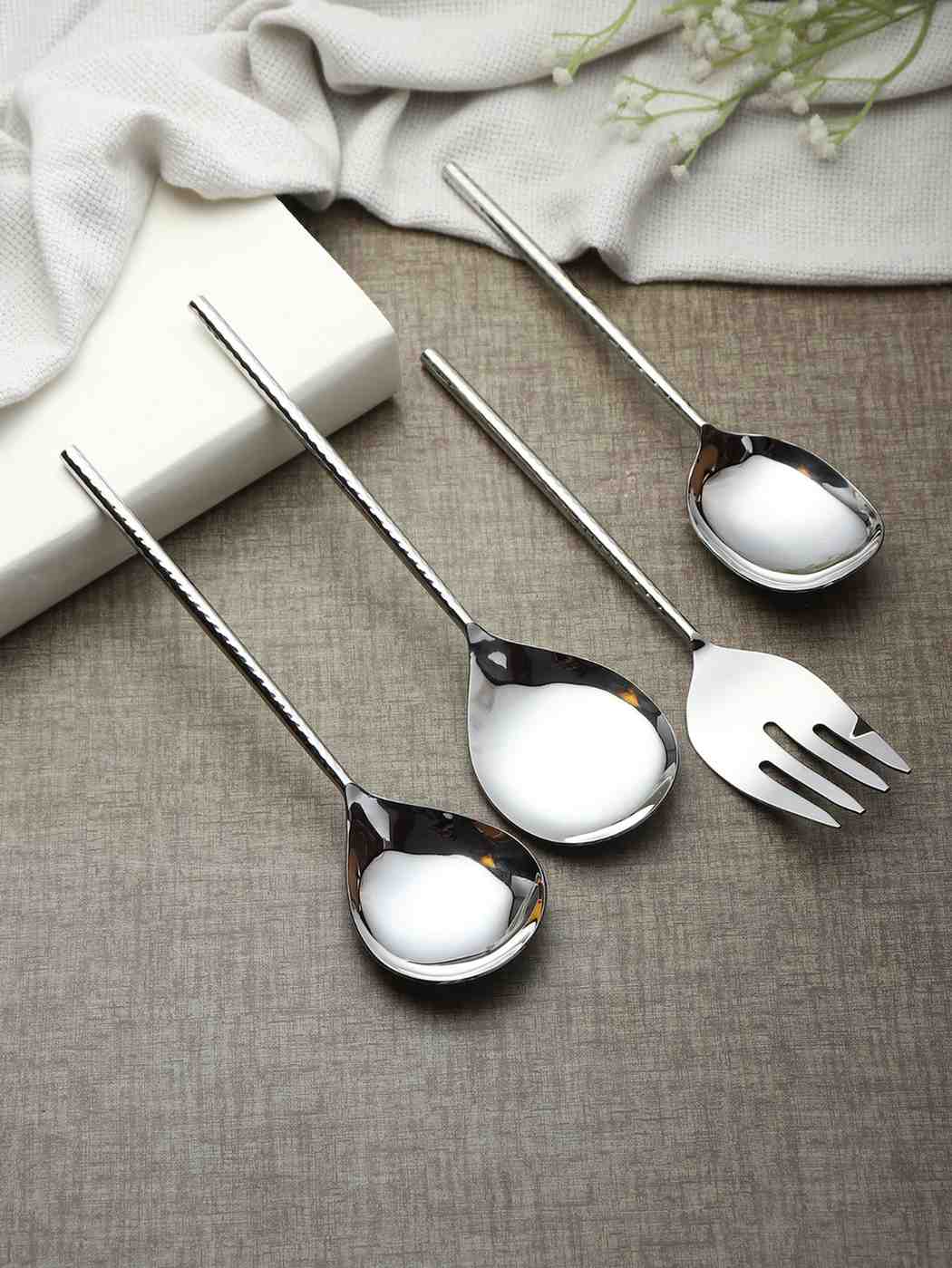 Stream Serving Set Silver